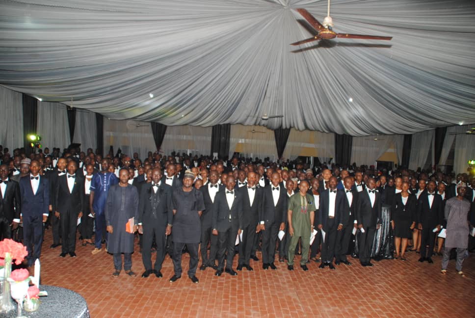 Abdu_Kwari's tweet photo. This evening, I attended a Cocktail party for parents and passing out cadets of the EFCC Detective Superintendent Course  8 at the Nigeria Defence Academy Cadets Mess, Ribadu Campus, Kaduna. https://t.co/rAbfDZsNmB