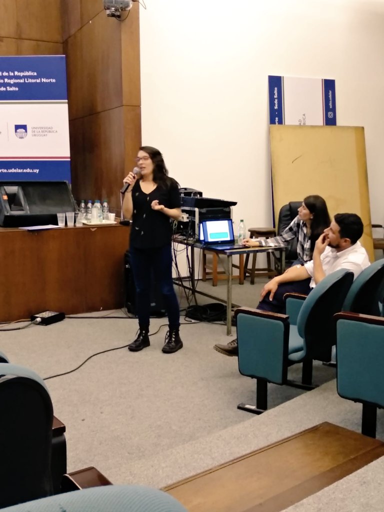 CCI_Udelar's tweet photo. En el congreso de #Gepade 10 años en #Salto representantes de la Red de Comunicación de la Udelar en el interior expusieron en la mesa Desarrollo Territorial el trabajo "La comunicación en red en el marco de la descentralización universitaria". https://t.co/kxxpekXJOG