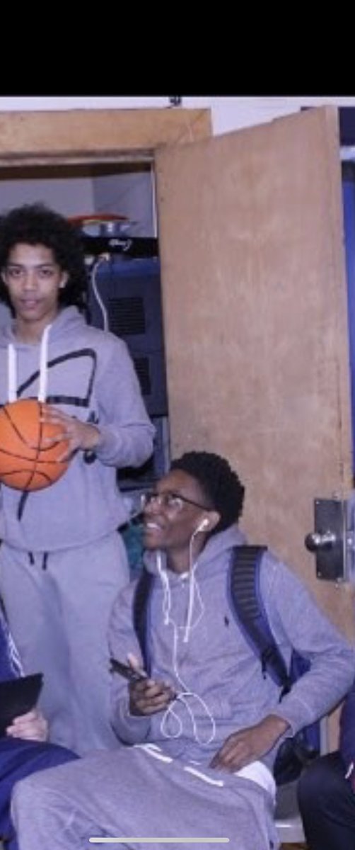 JalenSeales's tweet photo. Free you gang @_naz19_ ! LTN4L❤️🤞🏽💫 https://t.co/8zsfK1zjS4