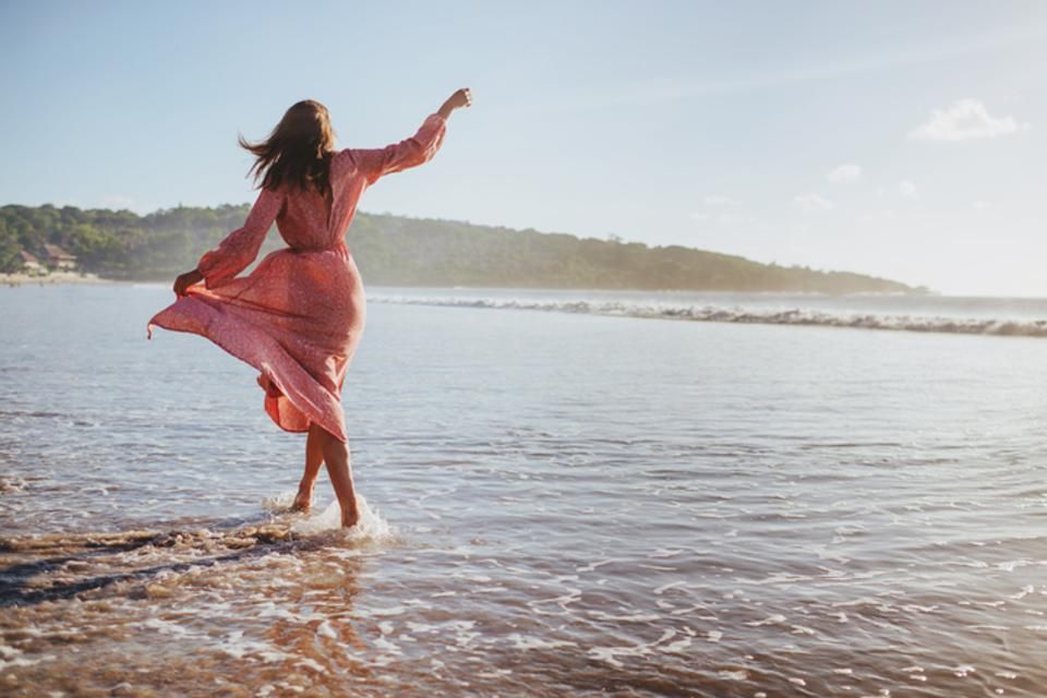 How Stepping Away From Work And Leaving Your Comfort Zone Boosts Your Success via <a href="/Forbes/">Forbes</a>  #leadershipdevelopment #feedly bit.ly/2Uaidwu
