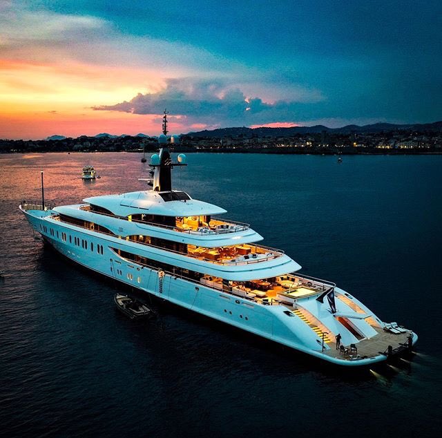 Superyachtfan On Twitter Amazing Photo By Lorian Smith Of The Yacht Ije She Is The Biggest Yacht Built By Benettiyachts Although 2 Similar Sized Yachts Will Be Delivered Soon Her Owner