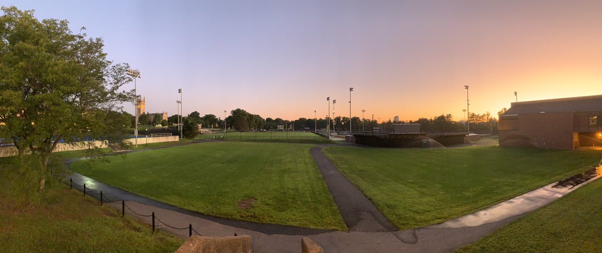 The sun rising on Bantamland earlier today. Morning practice in Oosting Gym.  #GoBants 🐔#pancakesforbreakfast 🏐 #HartfordHasIt