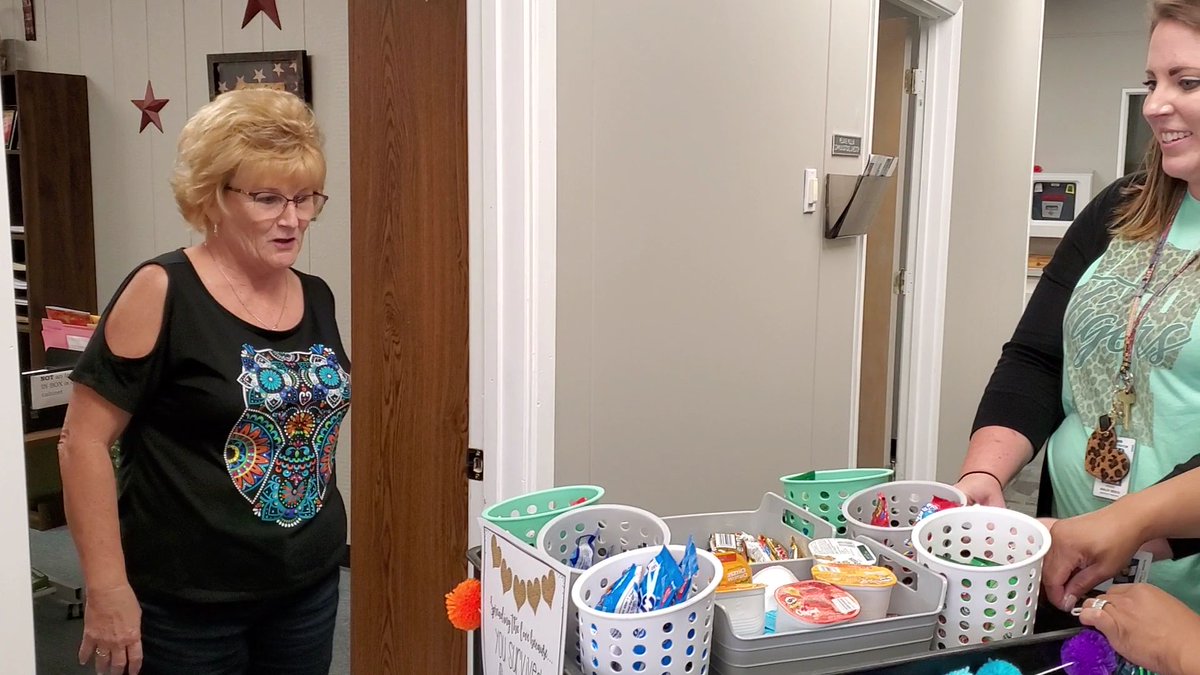 tammy_whitaker's tweet photo. What a treat! Our awesome admins from @PrimaryWP brought the "Woot-Woot Wagon" all the way to @WillsPointISD Administration to brighten our Friday and finish the month with a bang!💙💥 Thank you!! https://t.co/IG8qCTlezl