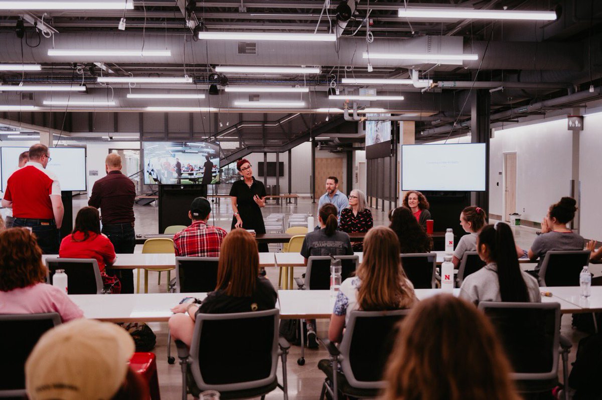 UNLArts's tweet photo. A few photos from the first IGNITE colloquium of @carsoncenterunl, featuring Founding Director Megan Elliott and Michael Hamilton &amp; Tyson Fiscus from HDR Architects, talking about creating the building. #UNLarts 📷: @HuskerCorno https://t.co/OYu14v9on8