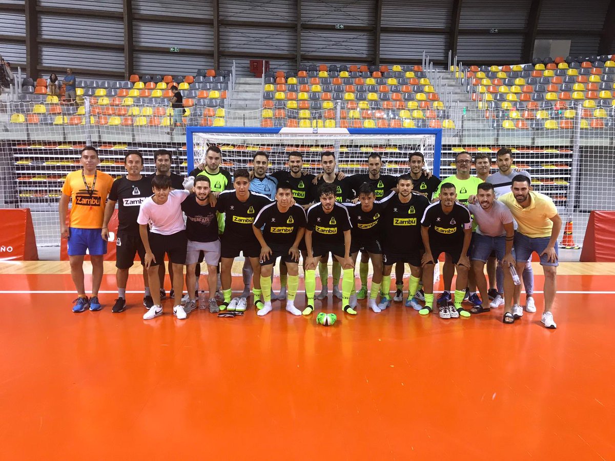 CFS_Pinatar's tweet photo. ‼️ FINAL DEL PARTIDO ‼️

@JimbeeCartagena 8 - Zambú @CFS_Pinatar 1

Tras una grandísima primera parte del equipo,el marcador se distanció demasiado rápido tras la reanudación y el equipo local terminó ganando con solvencia.

#GoPinatar #GoZambú 

💙⚽️💚 https://t.co/ZkcQjnT0nx