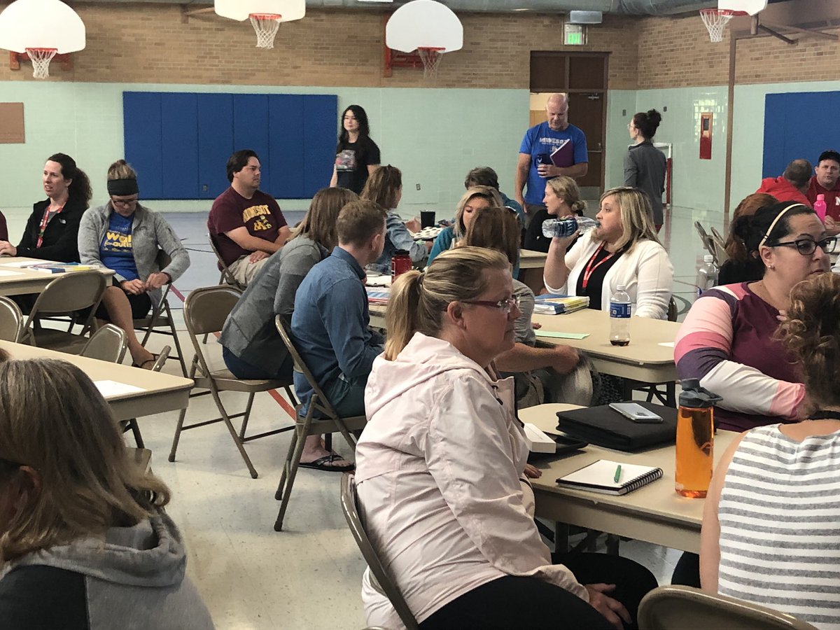 annherlofsky1's tweet photo. It has been a great week of learning and preparing for the 19-20 school year. Adams staff are all rock stars who go above and beyond everyday! #AHSchools #livefearless #katperkins #jackibrickman #commonspaces @AdamsRedHawks https://t.co/uFY2ibZiNt