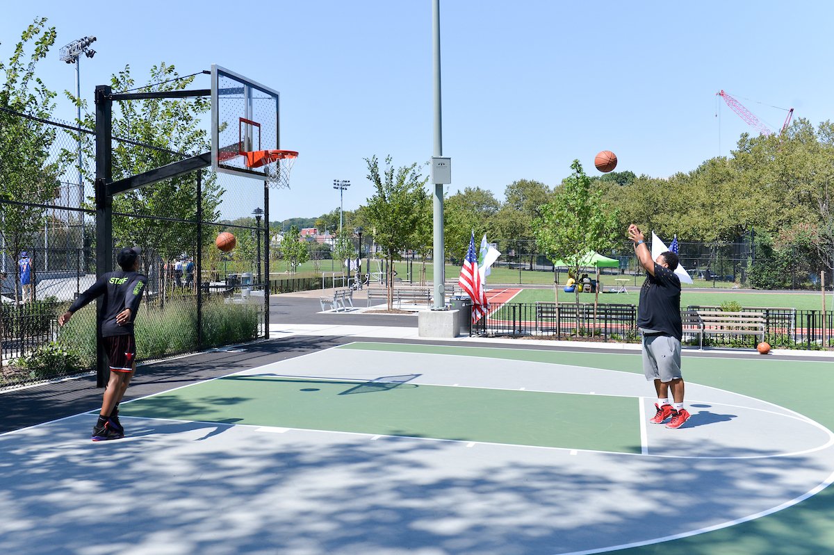 Basketball Courts : NYC Parks