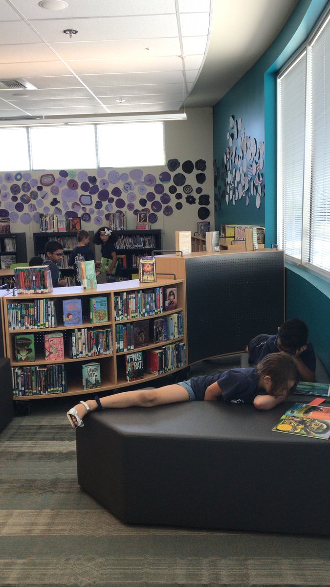 MrsPoolesClass_'s tweet photo. These second grade explorers LOVE coming to our amazing library #wcsjoyfullearning https://t.co/by6YCnFGqf