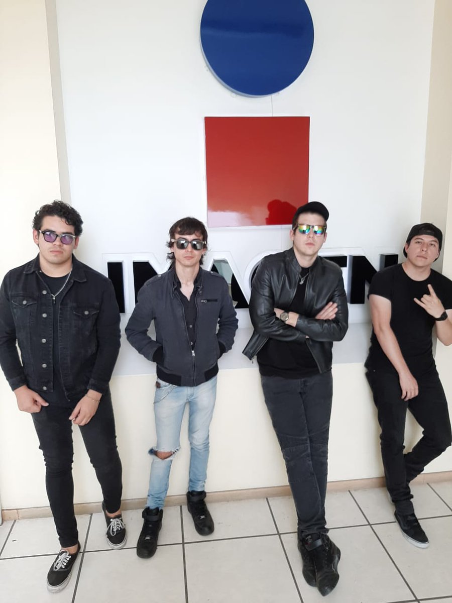 📌 Hoy en #ImagenSuena con @CharlySuena...

💥 Entrevista y música con <a href="/a88oficial/">Abril 88</a>  👨‍🎤👨‍🎤

👉🏽 Te esperamos a las 8pm por Imagen 94.7 FM #Querétaro. 🤘😎