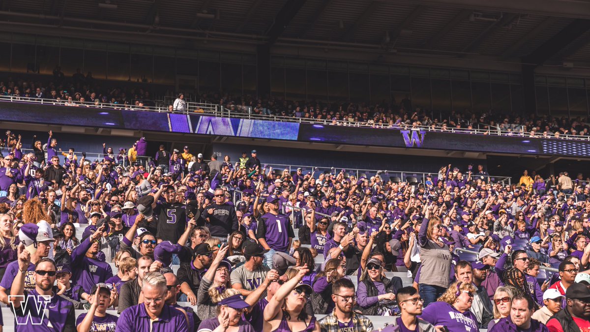 Chris Petersen tweet media