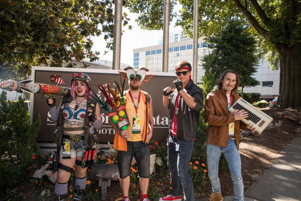 SheratonAtlanta's tweet photo. Our guests are ready for go and enjoying their time at #DragonCon2019! Stay steps away from all the action at the #SheratonAtlanta https://t.co/BDa2Hdp80A