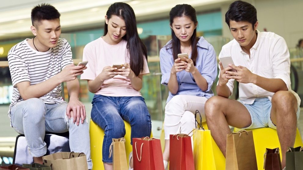 NisumLatam's tweet photo. The #FutureofRetail Is a Seamless Digital and Physical Experience https://t.co/pu3rusHquW #UnifiedCommerce #Omnichannel #DigitalTransformation #Retail #eCommerce #BrickandMortar #ClickstoBricks #PointSolutions #CX https://t.co/vXkZpkPsqH
