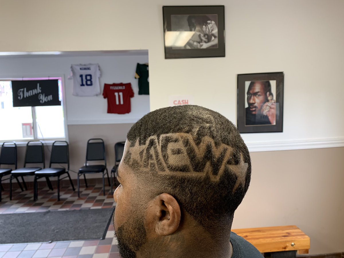 KnightKristofer's tweet image. My wife and I first ppv event in its an aew event. I’m so excited for all out in Chicago this Saturday night. #AEWAllOut @CodyRhodes @AEWrestling