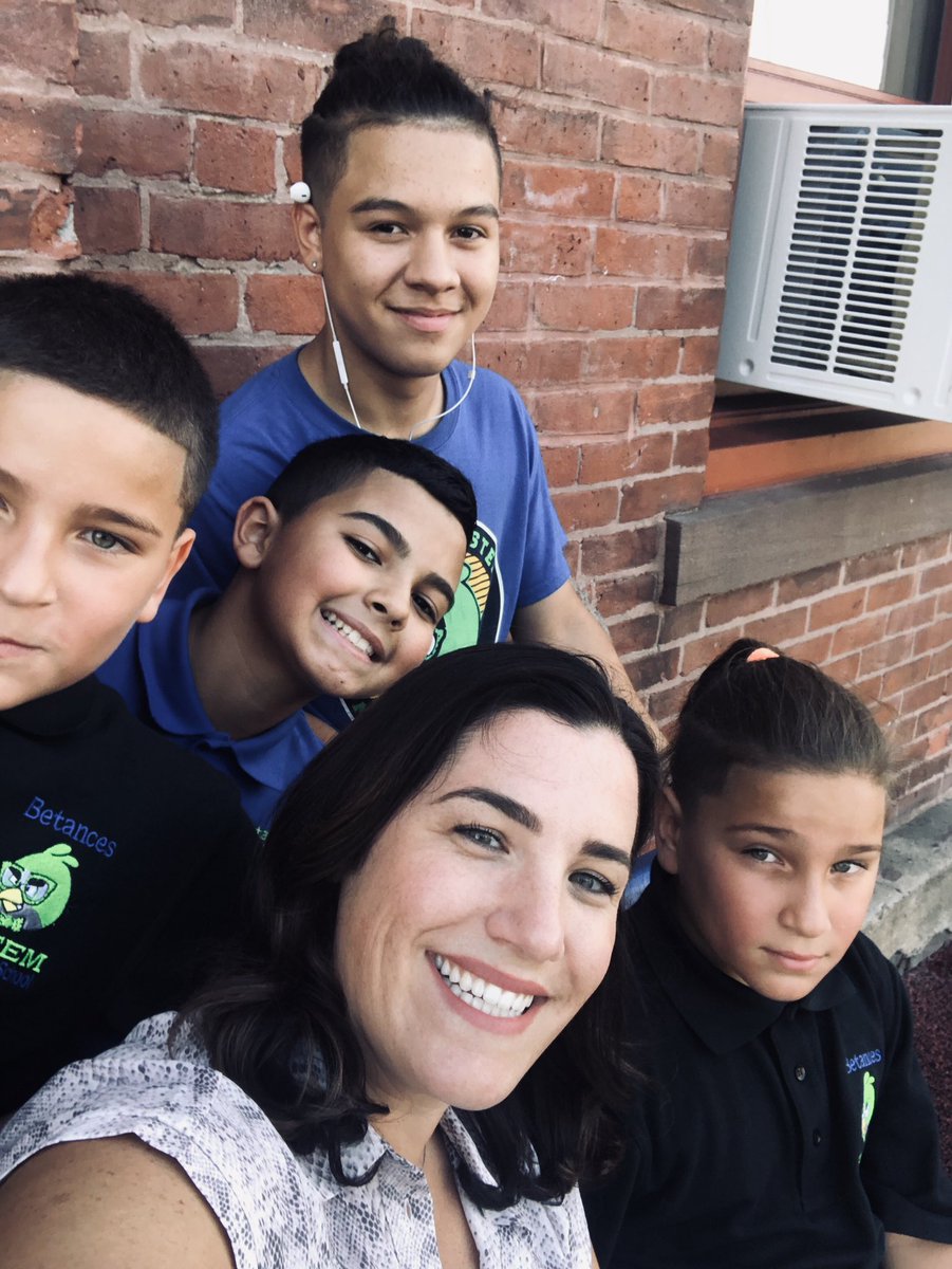 We made it! Week one was full of new learning! <a href="/BSTEMhartford/">Betances STEM</a> 👀 forward to watching these guys reach #goals @SheRamirez5
