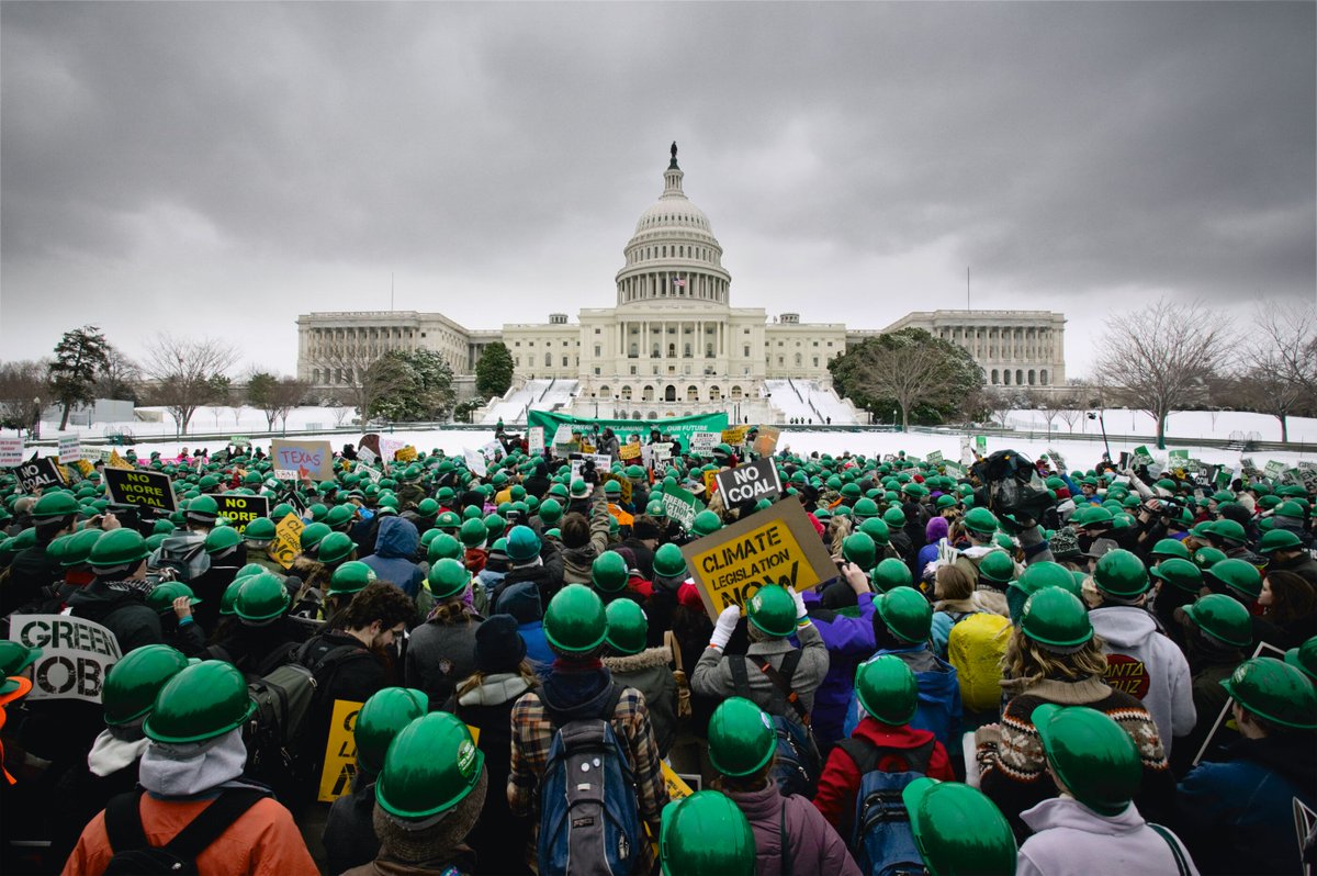 On March 2, 2009, some 12,000 young people gathered to show their elected officials that young voters demand real action on #ClimateChange. Washington, DC. Photo: Robert Van Waarden/Survival Media

SOME STORIES by Yvon Chouinard | pat.ag/SomeStoriesBook