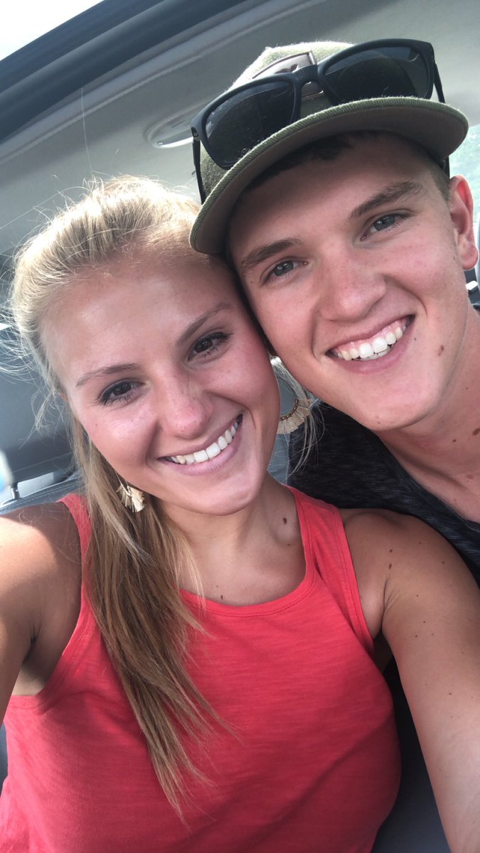 EKeylon's tweet photo. Everybody go tell this guy Happy Birthday!! He’s got the biggest heart &amp; the craziest personality! I’m one lucky girl that he asked me to spend forever with him!!! Love you big time!!! 🤩🎉💚🥳 https://t.co/6DU1sYWnta