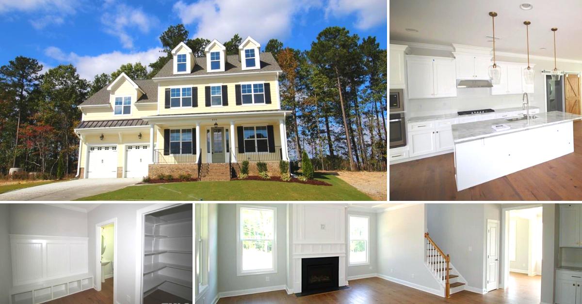 JordanBuiltNC's tweet photo. Makes plans to see this beautiful 4 bedroom, 3.5 bath home in Barrington, our new home community in #Rolesville, NC!
You'll love living in this peaceful, small-town community with great schools, shopping, dining and parks. Learn more here: https://t.co/XmXomSDuXx https://t.co/y3iYGuVwAV