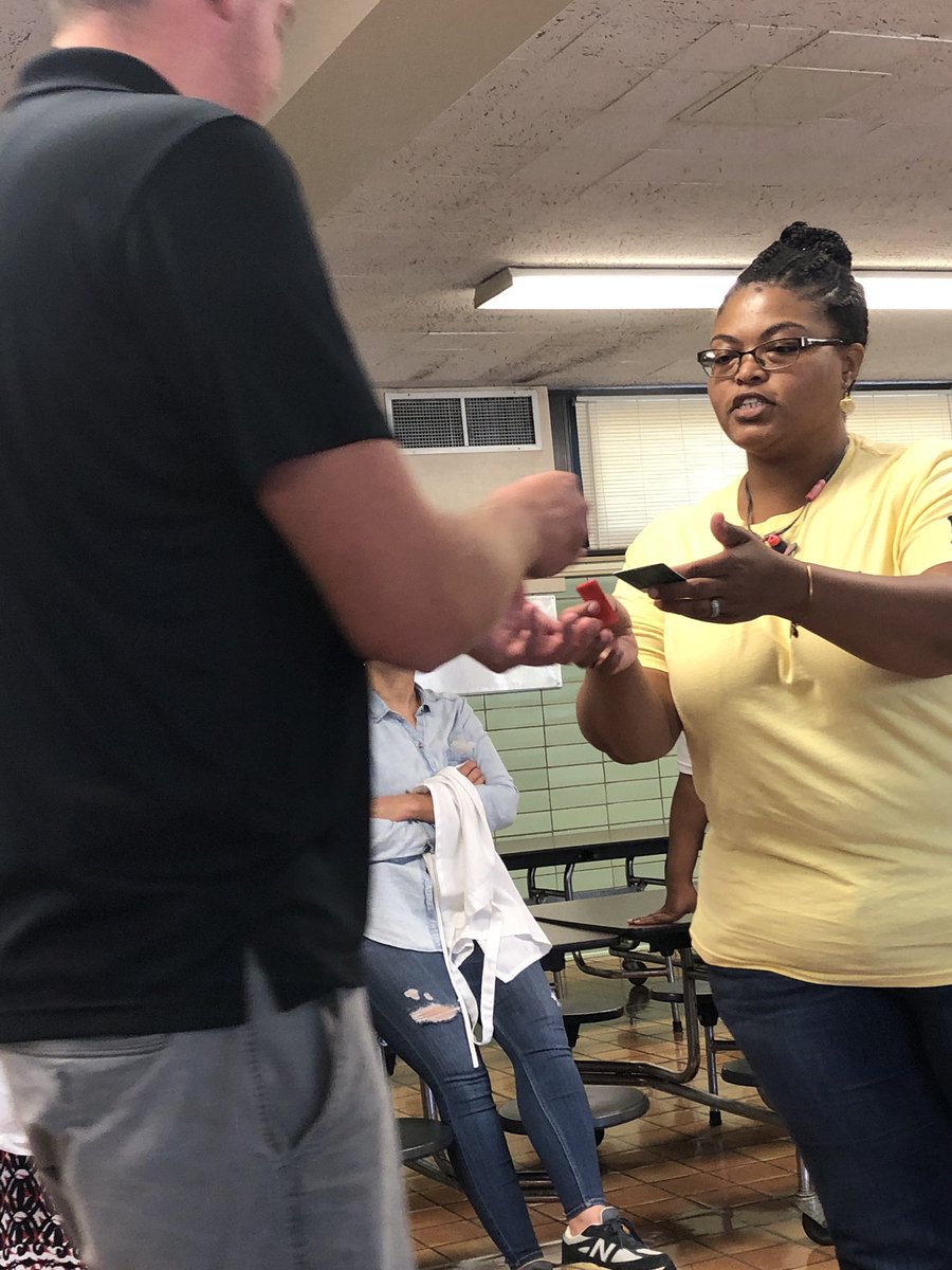 Thank you <a href="/TheMountBishop/">Bishop K W Brown</a> and <a href="/eldervkbrown/">Elder Valerie Brown</a> for your love, appreciation and kindness for teachers and the prayers for our school ❤️ I got Minister Quentin to take a picture!! 🤘
