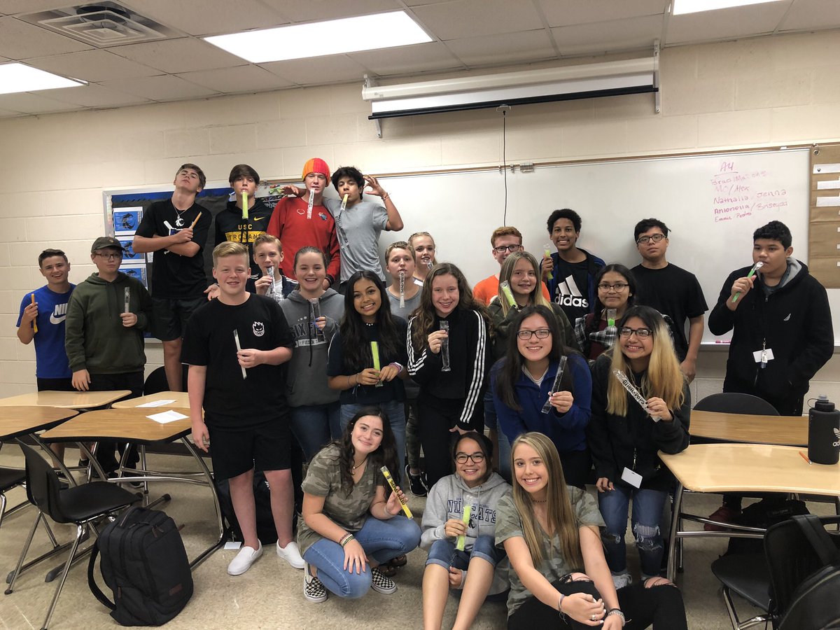 Thank you Guyer Admin for delivering popsicles to our A4 class today!! We were so excited! @GHS_Wildcats @GHSPrincipalSPP @CorrieEdmondson #theguyerway