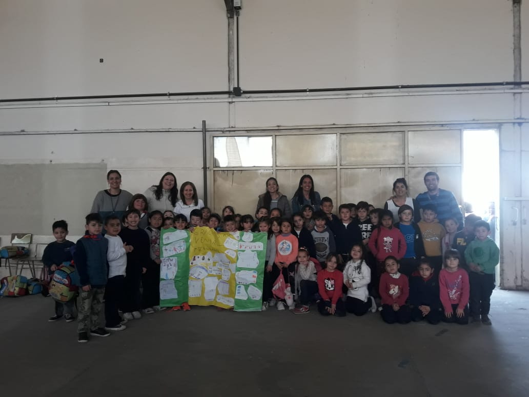 Eriss71's tweet photo. EP N5 y Jardín de infantes N905 #Articulacion #Arrecifes @Primaria_BA @ArreEducacion https://t.co/6L2CbVb55c