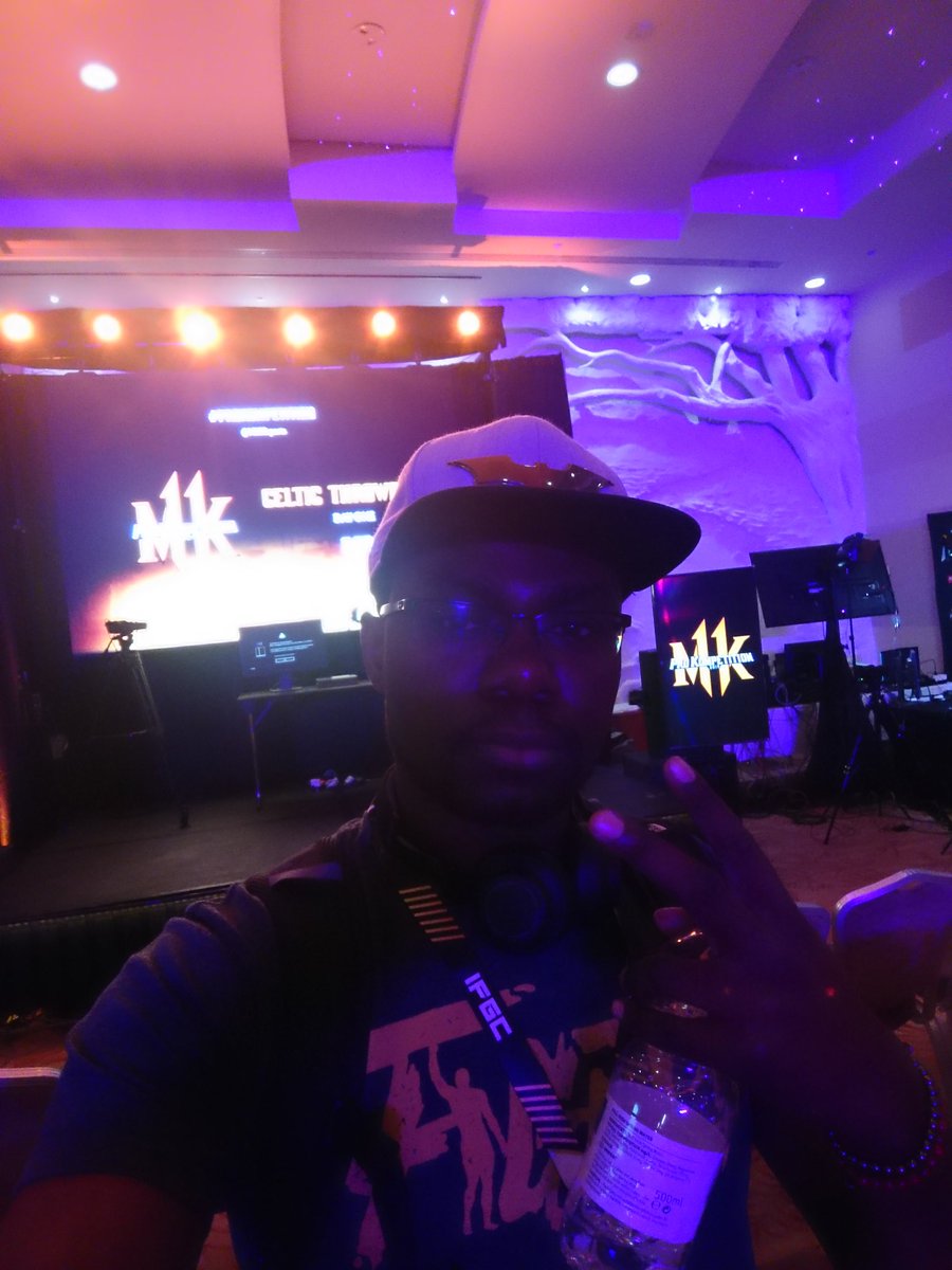 FlashNo47's tweet photo. Just before the war !! #LAFERMENation #BORISNATION #GERASNATION ! @Kitana_Prime @Yuzu_Gaming @MK11_FRANCE @F_DreamerZ @EsportStadium https://t.co/RjzVWR0Dix