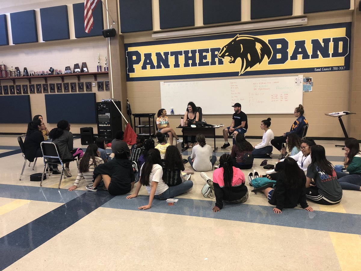 Guard Alumn April Sandoval is teaching girls how to contour their show makeup! Love PHS Alumni
