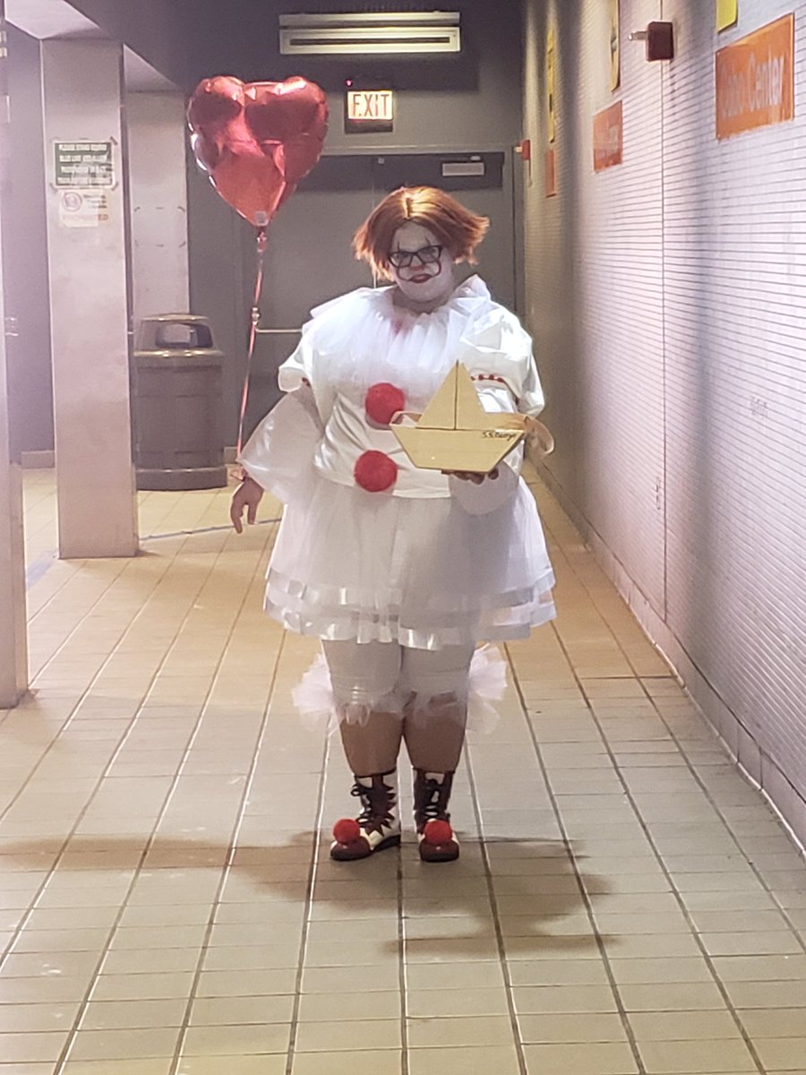 IT chapter 2 comes out next week who's excited to see IT?! I know I am!! #cosplay #plussizecosplayer #michigancosplayer #pennywise #it #paperboat #itchapter2 #genderbent #pennywisecosplay
