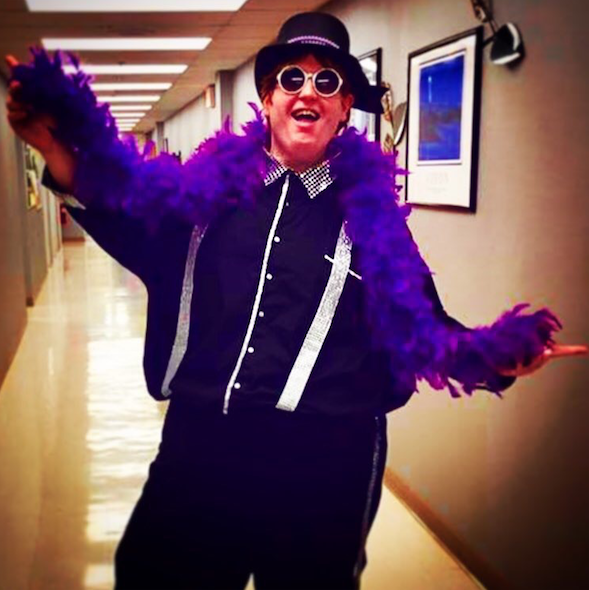 Mike_TheGleek19's tweet photo. @MovieBitches @ParamountPics @rocketmanmovie LOOOOOVED #Rocketman ππΊsaw it 5 times! Also Halloween 2018. Just saying @MovieBitches #nopressure #ImARocketMan #EltonJohn #OOTD #halloweencostume https://t.co/TunglwxEW5