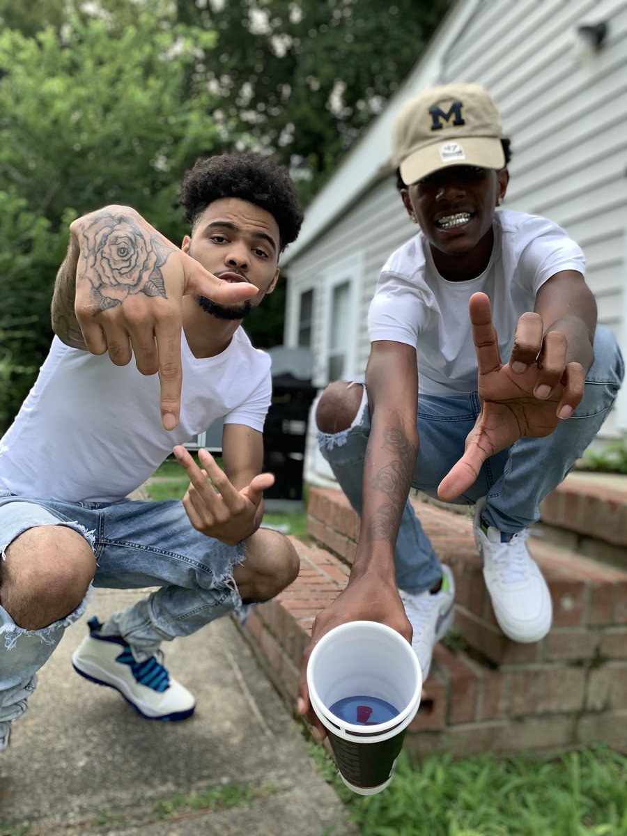 yfgfinesse's tweet photo. Nah I don't know u , meet me again ❎ https://t.co/nlFRA7deLi