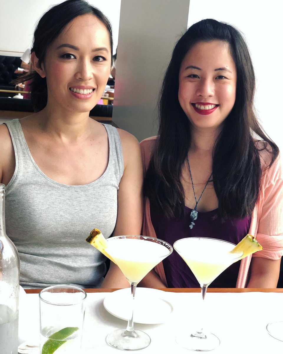 joannejchew's tweet photo. Look at Tiffany Yenโs pretty makeup ๐๐. My first time at @BottegaLouie !!
https://t.co/NBdNz8Z3RS
โฃ
#LaborDayWeekend #FridayFeeling #BottegaLouie #DTLA #macaroons #chocolatesouffle #chocolateanything #sweettooth #FriendLunch #Tradition #foodporn #foodcoma #karavanaLA https://t.co/QyI1IXj8rF