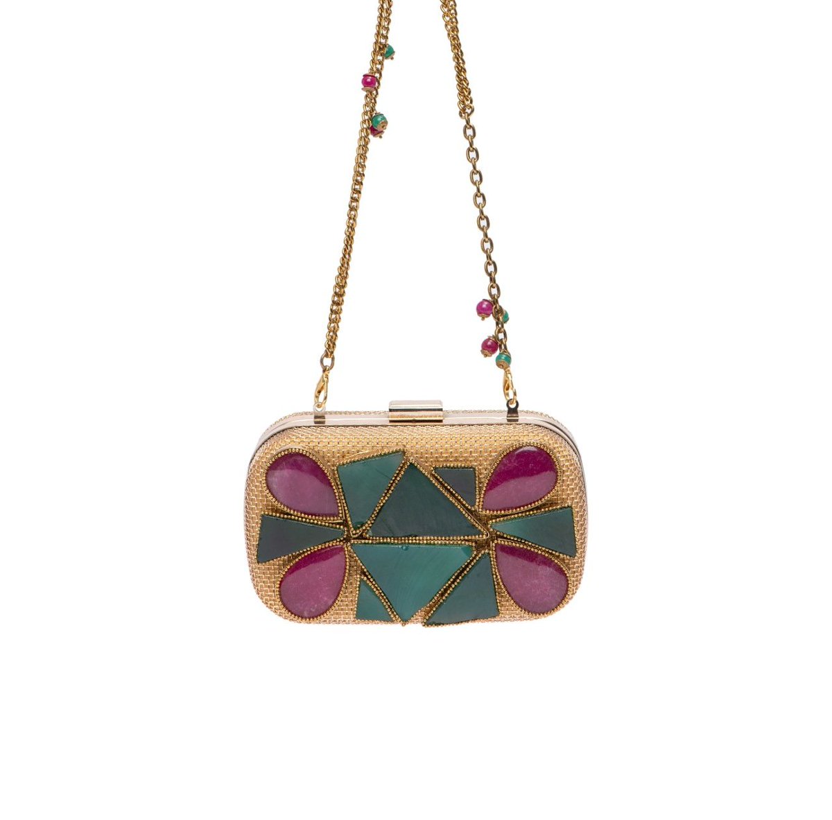 mahadevia_meera's tweet photo. Golden base bag with semi precious stone studded on it.
DM for any enquiries
#meeramahadevia #meeramahadeviabags #designerbags #luxurybag #filigreework #equisite #semipreciousstones #ruby #handmadeclutch #HANDMADE #indianproducts #craftscurate https://t.co/FnBLuUPiqh