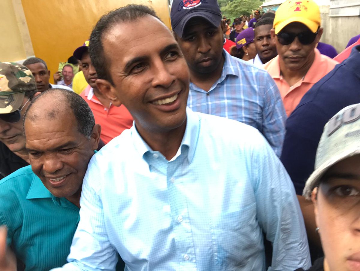 fcollado1686's tweet photo. Esta es la sonrisa del triunfo, camino a la Alcaldia @DomingoCG1 #DomingoAlcalde2020 #UnaCiudadParaTi #AvanzaDN https://t.co/tq4RUVltb4