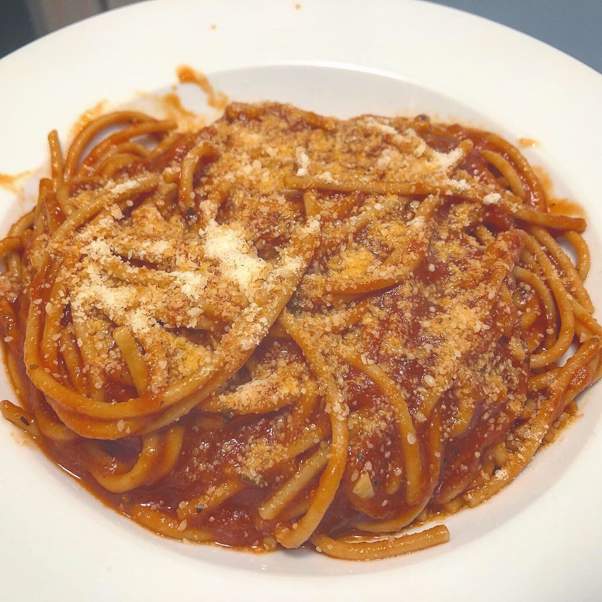 mr_whitelocke's tweet photo. #spaghetti #saucy #foodporn #goodeats #delicious #caymanislands #islandlife #paradise #ilivewhereyouvacation #internationallyunknown #homemade https://t.co/DpOPWsAv7p