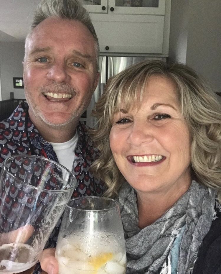 Ma plus grande source d’inspiration! 🥰 Félicitation à mes parents qui prennent leur retraite, bien méritée, après 30 ans en éducation! Je suis qui je suis aujourd’hui à cause de vous! <a href="/lefebvre089/">Denise Lefebvre</a> et papa, je vous aime gros comme le ciel!