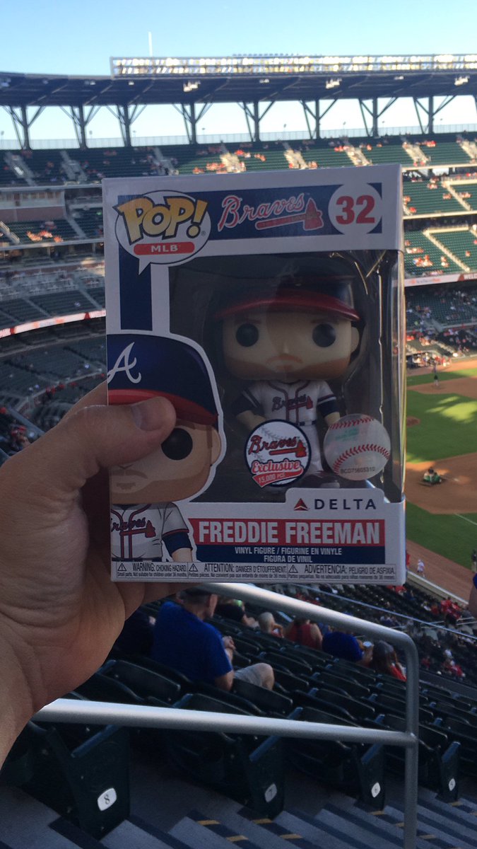 ballcardz's tweet photo. If you’d like to #win this @FreddieFreeman5 @OriginalFunko  #Pop figure, just follow and R/T this tweet! Also, if you aren’t already, check out my #YouTube channel at https://t.co/LZVirQSAgn and look for the video, dropping tonight, 4 more ways to win! #collect #Braves #bravesfam https://t.co/qXm7mjYuGi