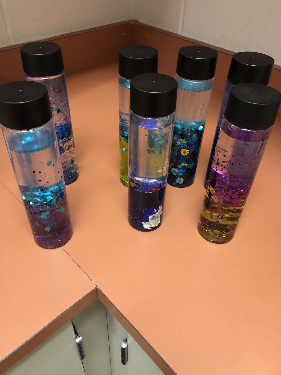 alayna_gibbons's tweet photo. Today they were soooo excited to make their sensory bottles. We ended up with some creative bottles. They are looking forward to using them as needed! #mindfullness #WISDGreatness https://t.co/00sUnwj0DI
