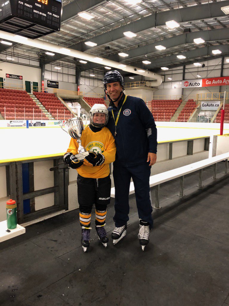 CindyDanyluk's tweet photo. Last day of Bantam Battle camp Chris Joseph hockey school with @cjoseph23 .... lots of great learning and prep for tryouts with some fun competition! https://t.co/GDuEDnrYgt
