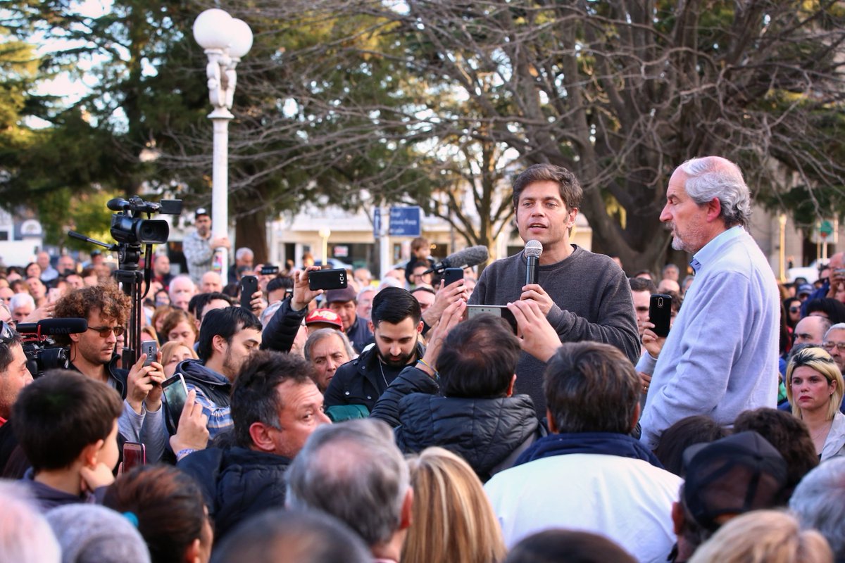 Kicillofok's tweet photo. Dicen que la provincia es inviable, yo no coincido con eso. Creo que tenemos un enorme potencial.
Vamos a gobernar y gestionar al lado de cada vecino y vecina.

#Chacabuco
#RecorriendoBuenosAires
#AxelGobernador https://t.co/xoCJBWZxuc