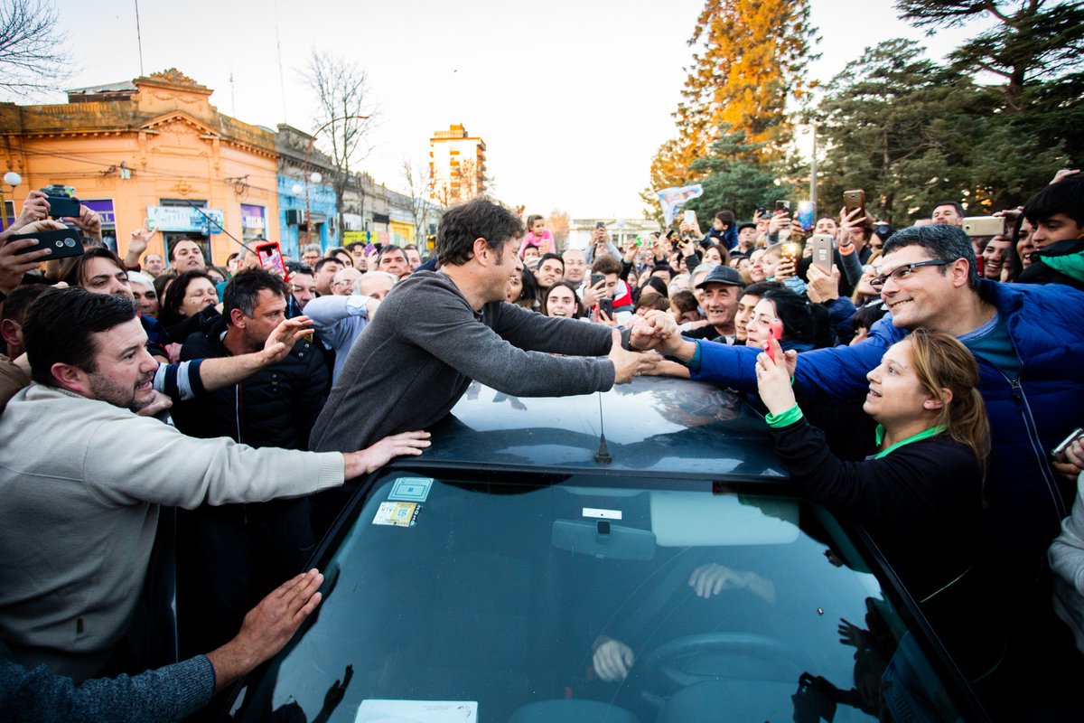 Kicillofok's tweet photo. Dicen que la provincia es inviable, yo no coincido con eso. Creo que tenemos un enorme potencial.
Vamos a gobernar y gestionar al lado de cada vecino y vecina.

#Chacabuco
#RecorriendoBuenosAires
#AxelGobernador https://t.co/xoCJBWZxuc