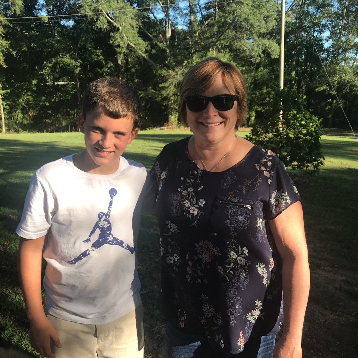 jmckeeread's tweet photo. Great home visit with one of my students ❤️ #Btothepowerof4 @AlbertvilleEES @robsims33 @MirandaBattles @kaseybwood https://t.co/bOIiuQcZnU