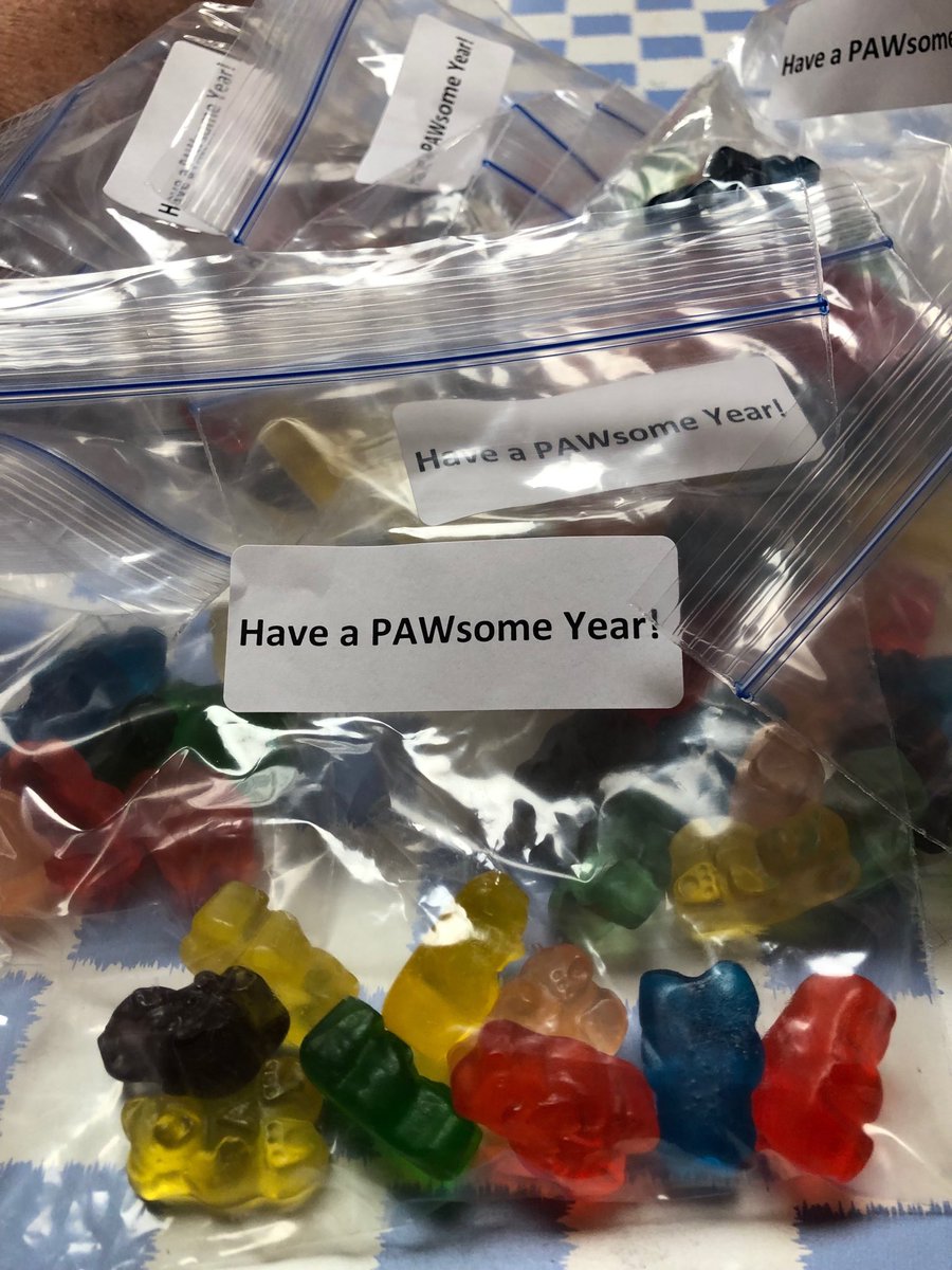 Weeks end treats for our PAWsome Bears at Brookville Elementary! ⁦<a href="/JEFCOED/">Jefferson County Schools</a>⁩ #BeBoldBeBraveBeBrookville2019