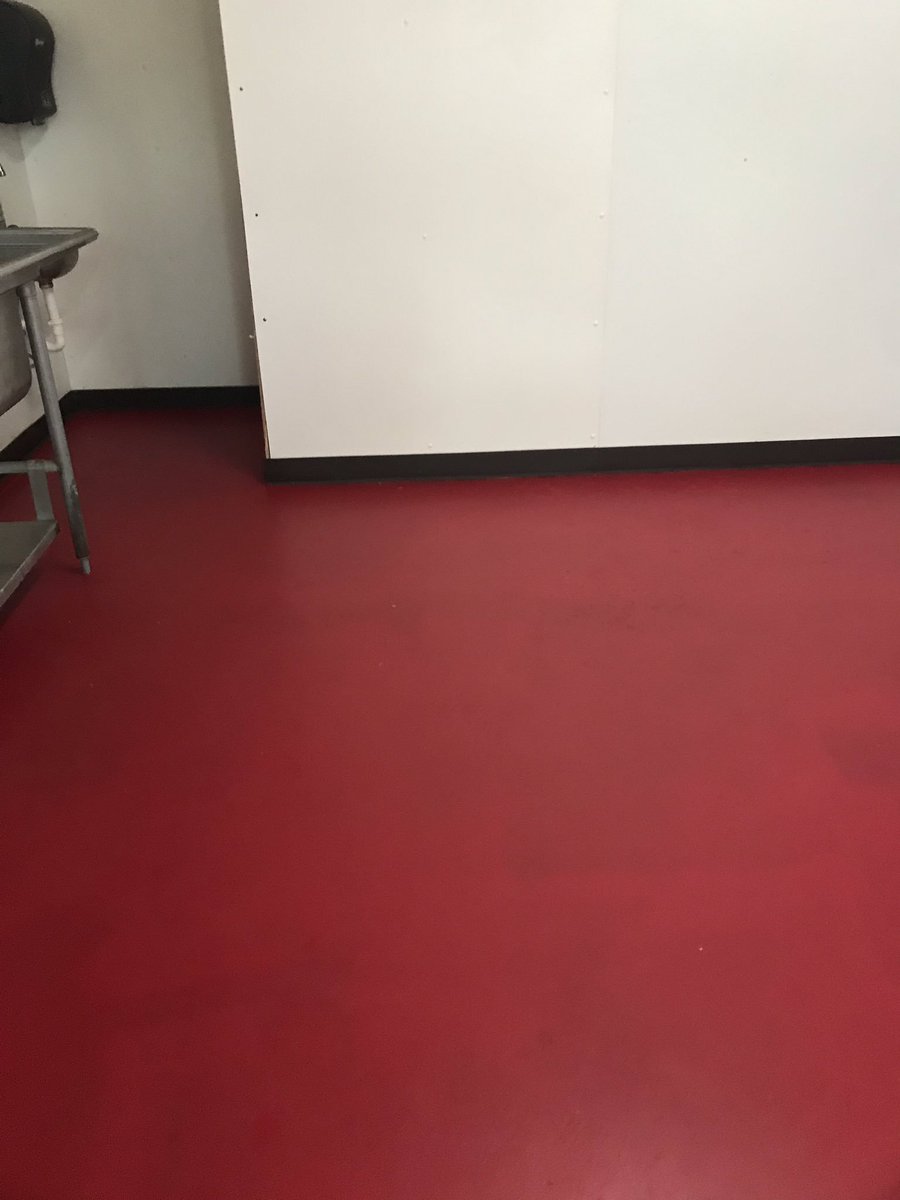 OlympusSalsa's tweet photo. What do you think so far?  Before and after.  I certainly ❤️ the sparkles.  Hey when the Founder Dan Pillera sends me his wife to the Home Depot this is what he gets  😄#olympus https://t.co/AVYywOdVje
