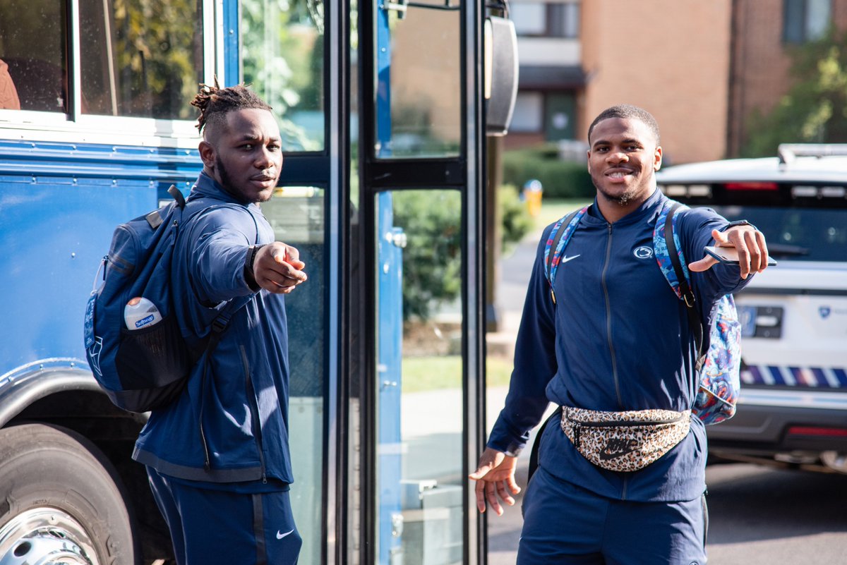 PennStateFball's tweet image. Off to team meetings &amp;amp; family dinner. #AllBlueEverything

#WeAre