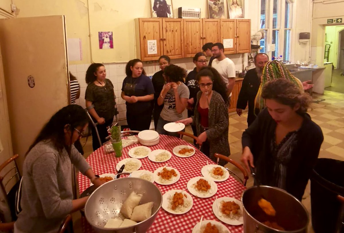 BishopAngaelos's tweet photo. Such a joy to get back to @CopticCentreUK this evening and be greeted by the lovely youth of @SMAAMchurch with @Abouna_Mina, spending their retreat here over this weekend. Looking forward to spending some quality time with these lovely people. https://t.co/PNt5POgxBp