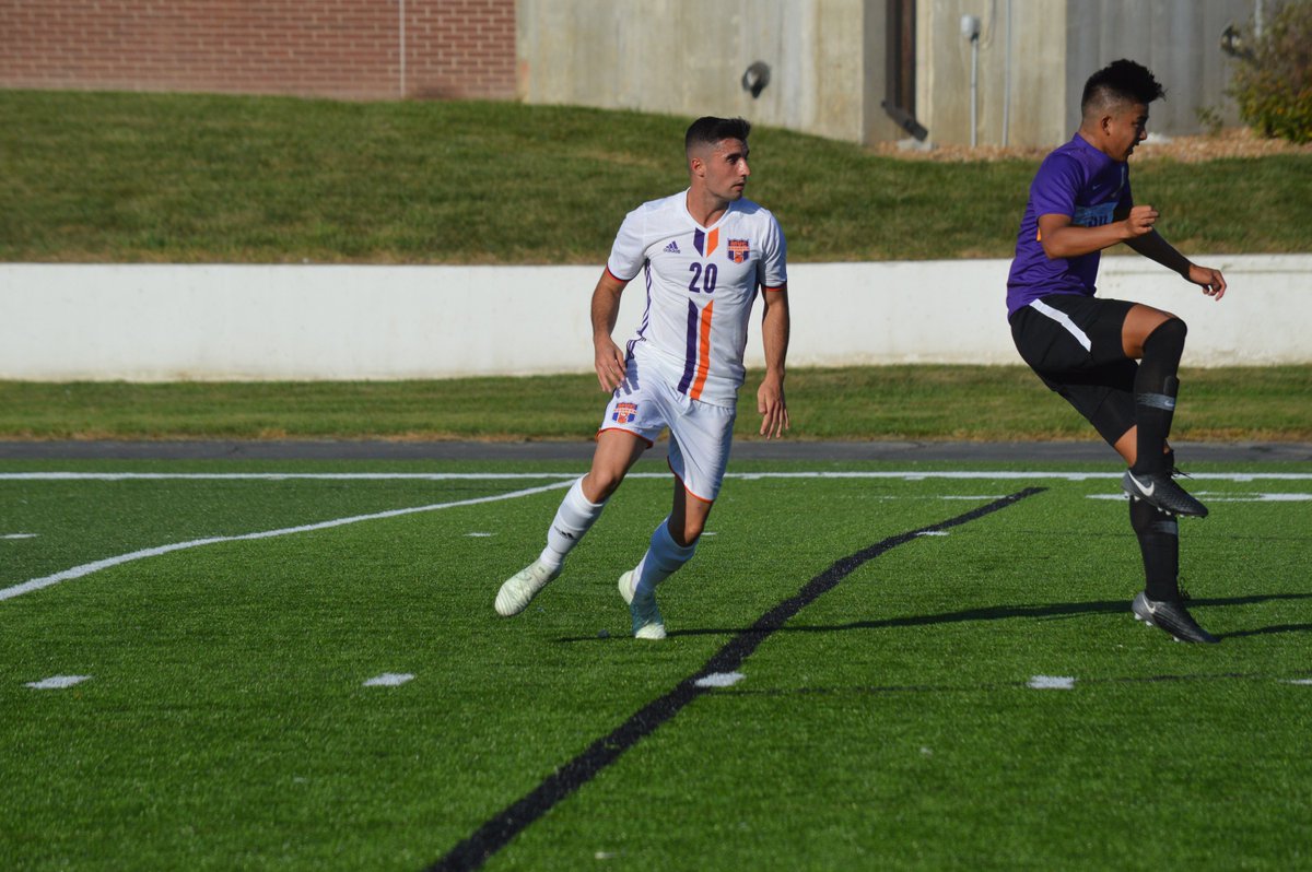 MVCAthletics's tweet photo. No. 2 Viking Men's Soccer Tops No. 7 Cardinal Stritch, 1-0! #valleywillroll
https://t.co/1MRUcExYpd https://t.co/Lw5eEb8IFl