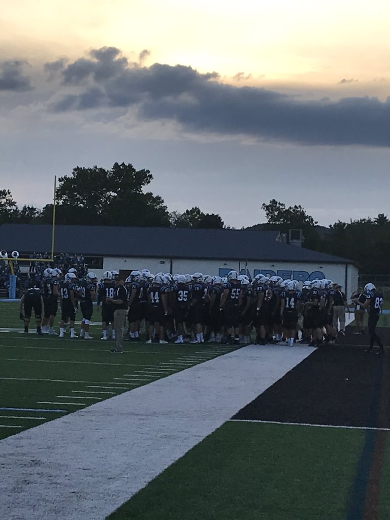 Seneca Valley IHS tweet media