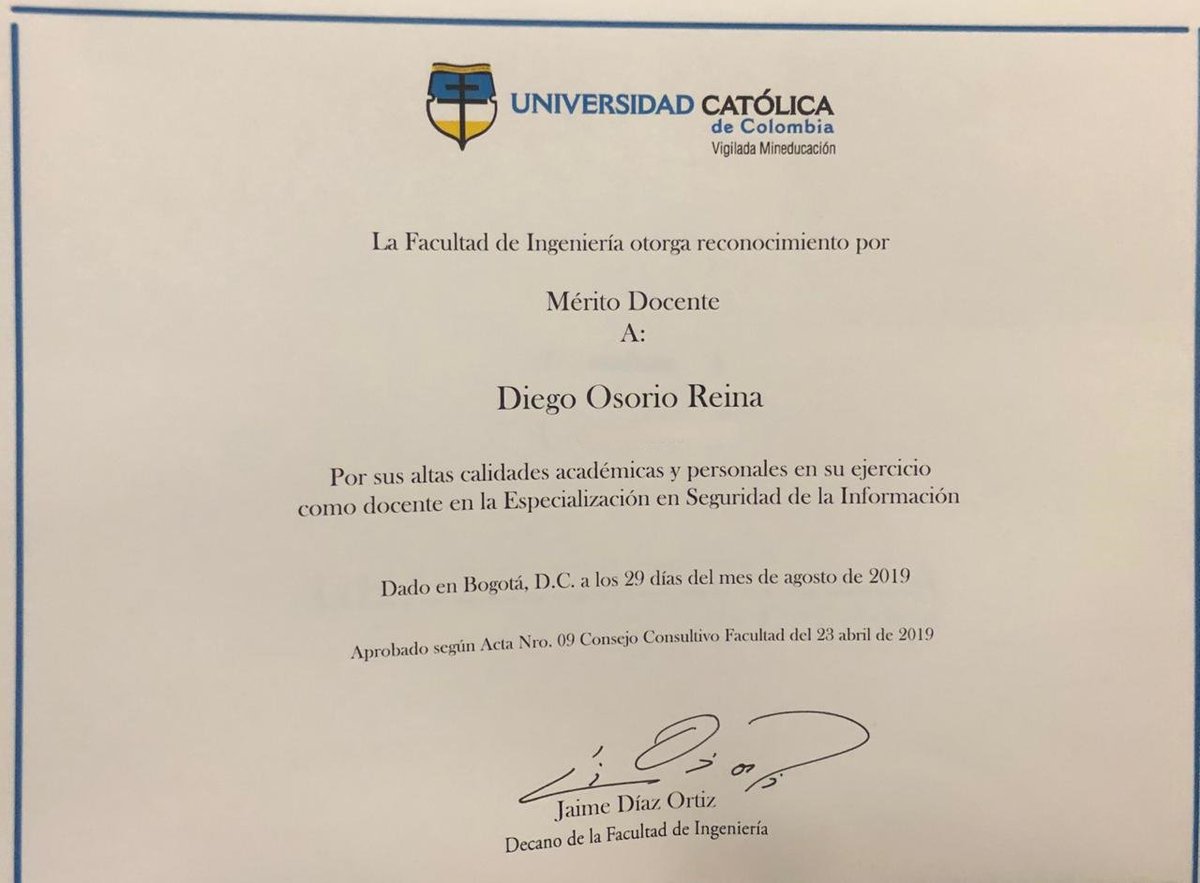 Locknetcol's tweet image. La Universidad Católica de Colombia le otorga un reconocimiento a el Ingeniero Diego Osorio Reina, por sus 11 años como docente de #ciberseguridad  a nivel de especialización por sus altos estándares de calidad académica y personales en su rol como docente.
#UCatolica