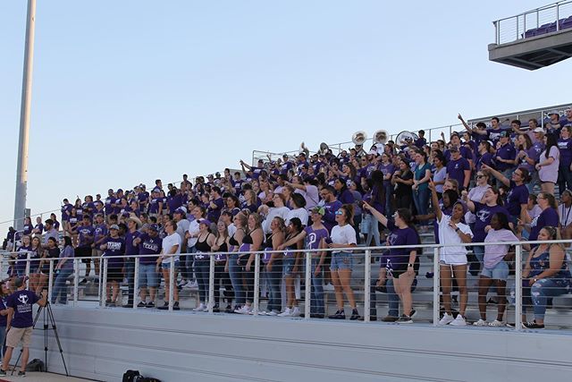 texannewstsu's tweet photo. Check out photos from the Spirit Rally at Memorial Stadium last night and other Howdy Week events at the link in our bio! Photo by Samuel Tucker. #tarletonstate #tarletoncube #tarletonstateuniversity #tarletonhowdyweek https://t.co/pQP1qzmxXl