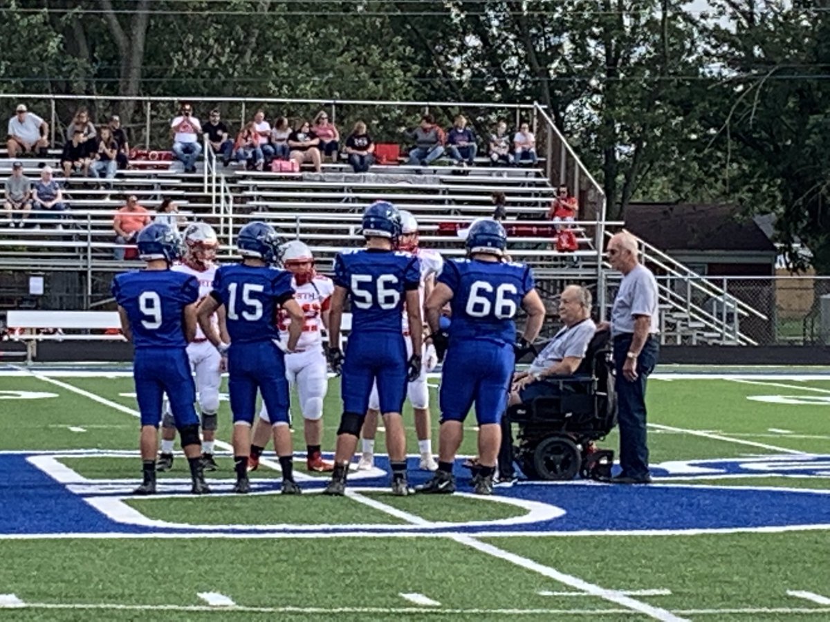 BVILLEATHLETICS's tweet image. Thank you to all of our alumni and past coaches who came out tonight to celebrate 75 years of Football. Great turnout! #BluePride