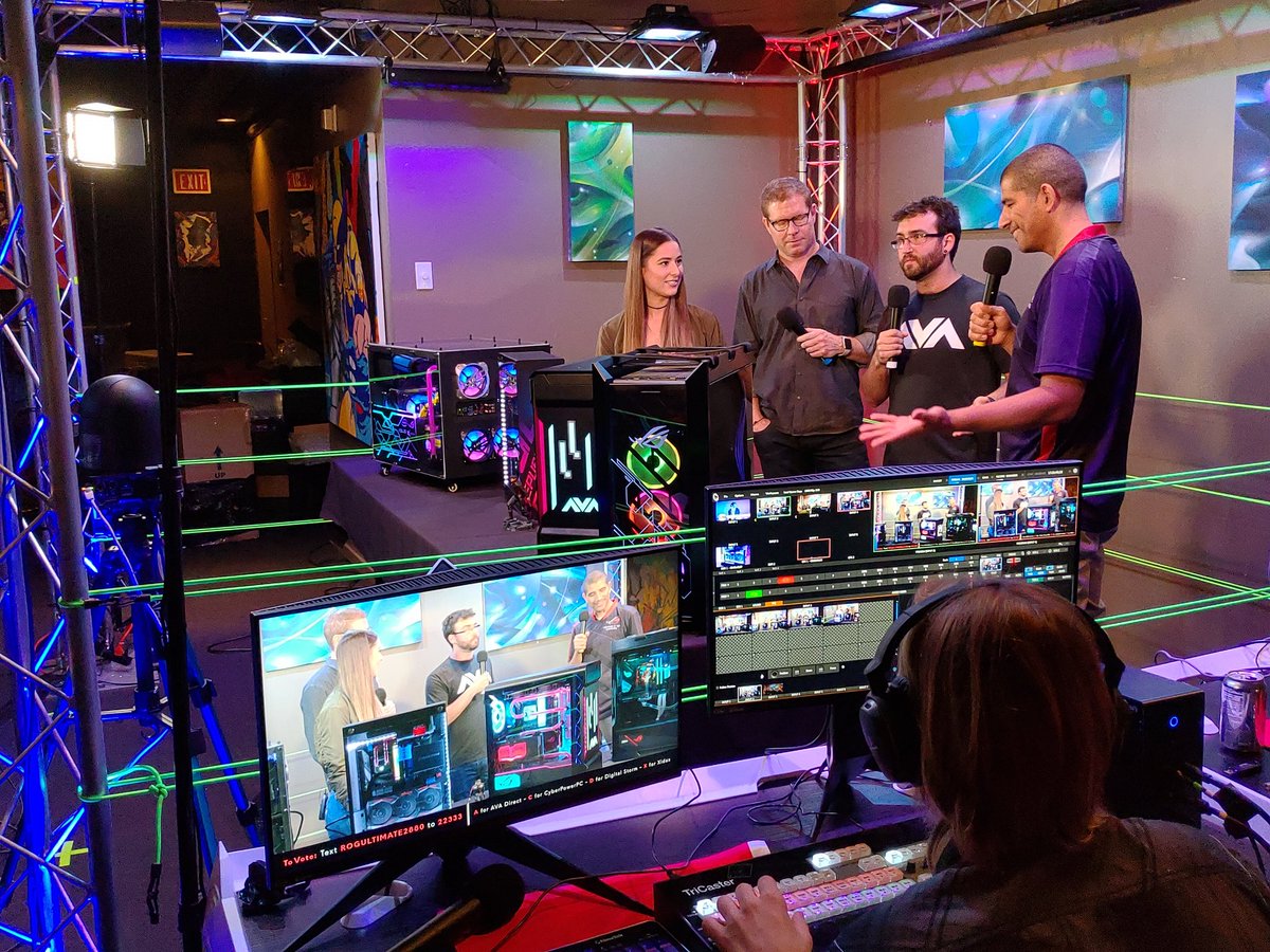 e7sense's tweet photo. Friday stream for #ROGUltimateBuildOff , congrats to the winners @DigitalStormPC @xidaxpcs @CYBERPOWERPC !!! https://t.co/Uy4OxXX0gQ